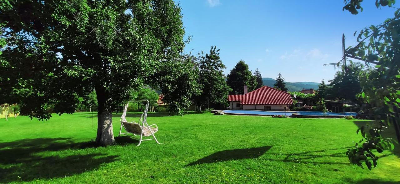 Villa Хаджикольовата Къща Medven Esterno foto